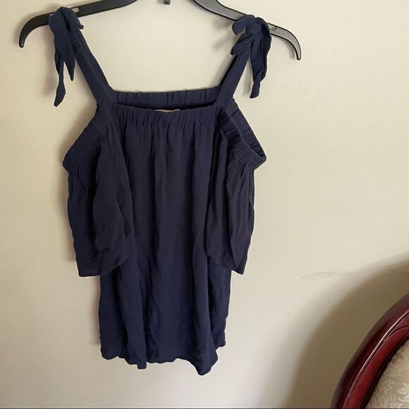 Juicy Couture Cold Shoulder Bow Top - Picture 2 of 5